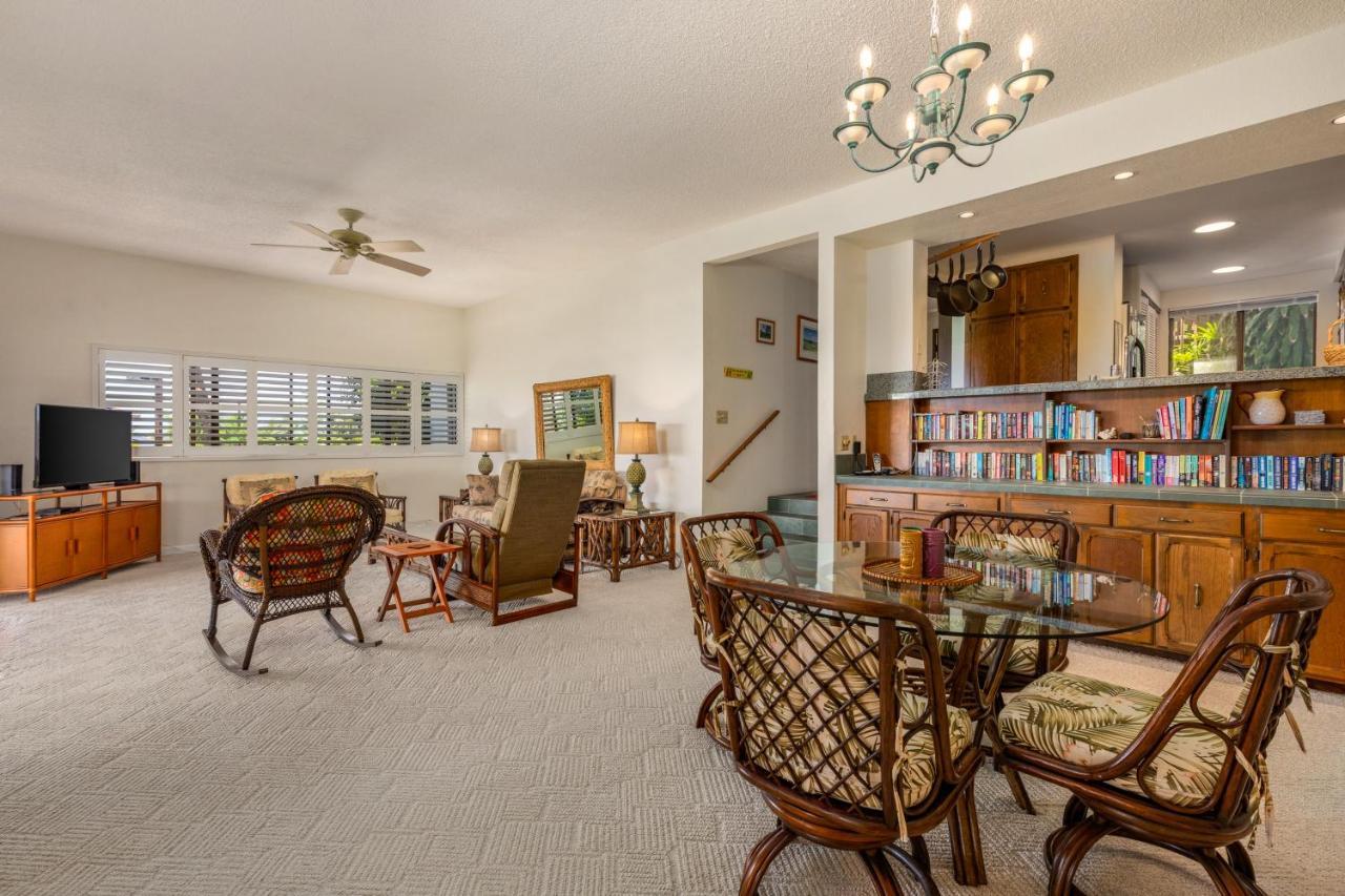 Oceanfront Complex With 2 Pools, Tennis Courts, And Expansive Ocean Views - 10-104 Kailua-Kona Buitenkant foto